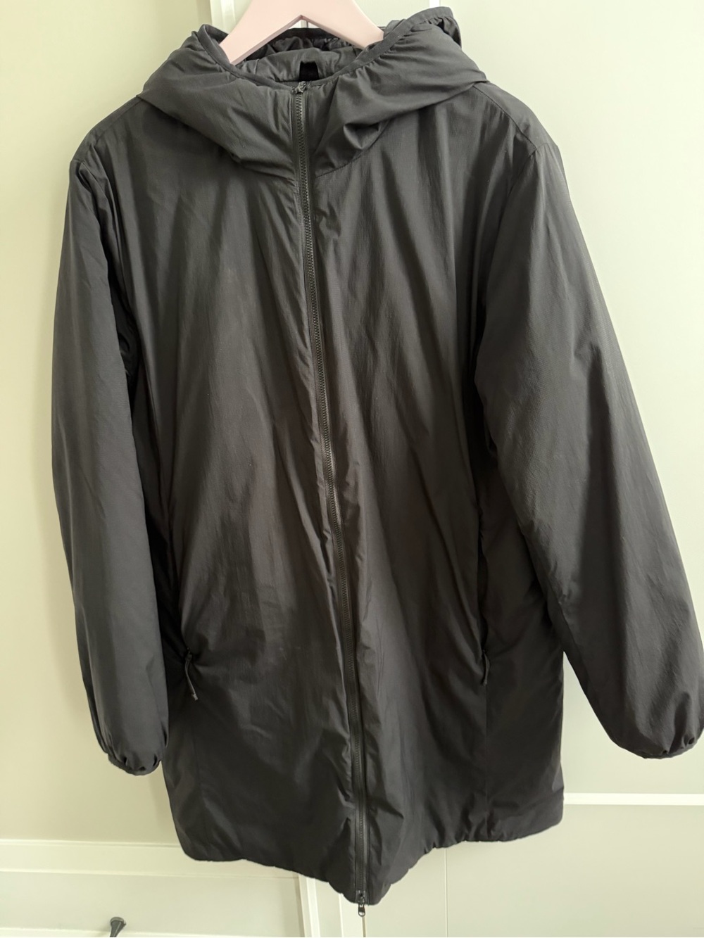 Women’s ARITZIA Black Hooded Lightweight Coat (BLACK)